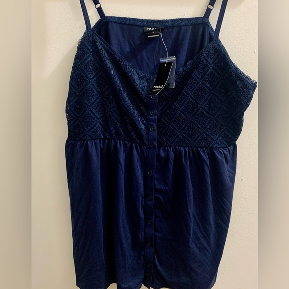 Torrid lace yoke camisole - Picture 6 of 6